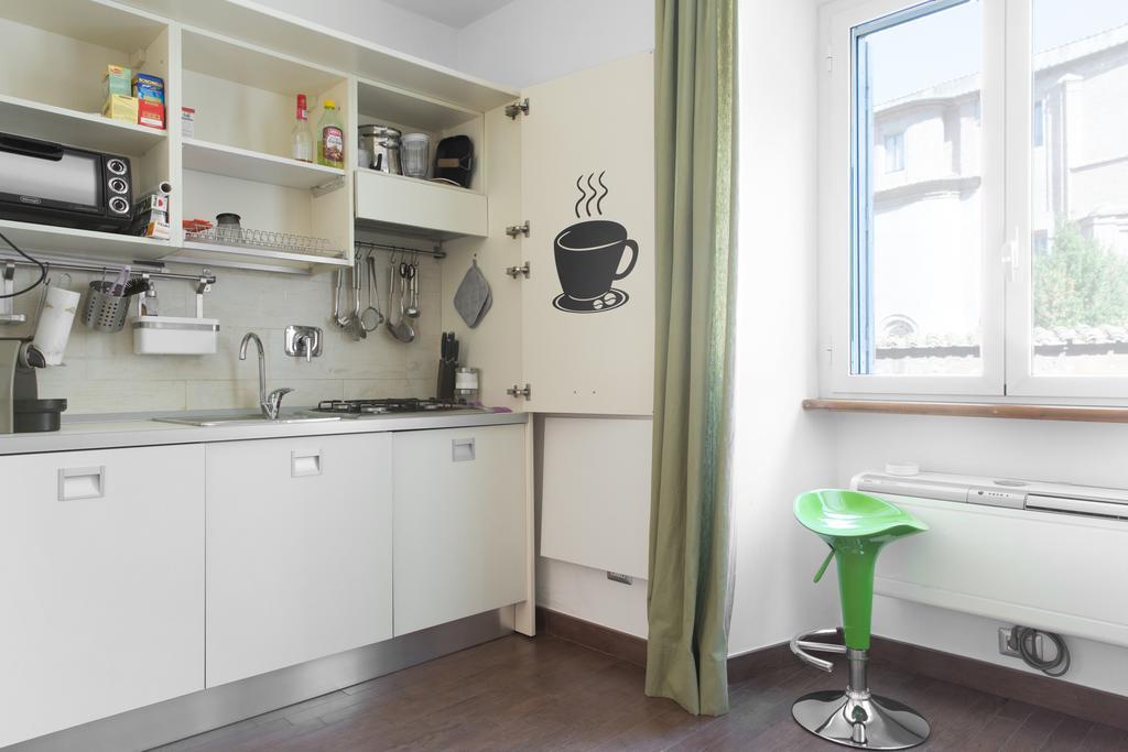 Casa Enriqueta Apartment Rome Room photo